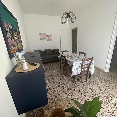 La Casa Di Giovanni Полиняно а Маре Екстериор снимка